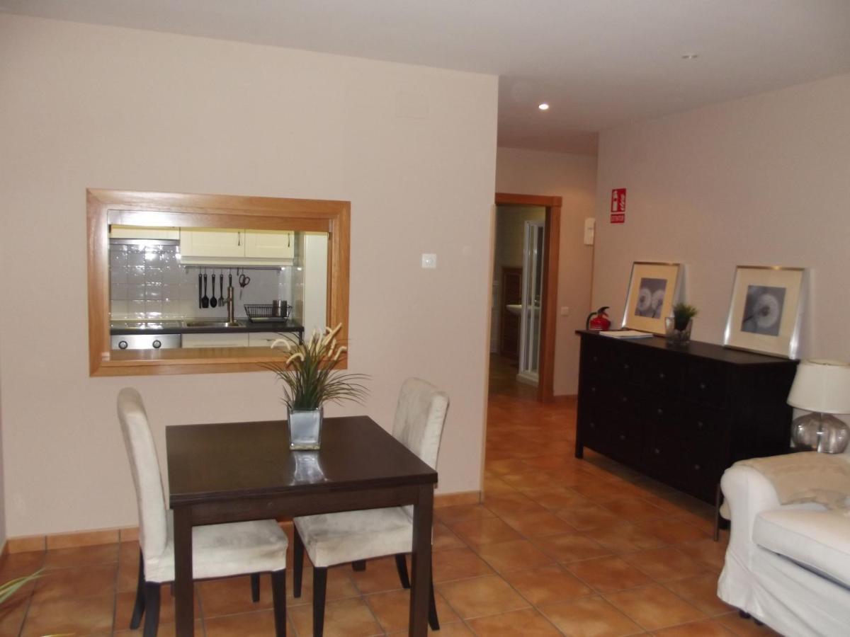 Homes Figueras At * Castropol